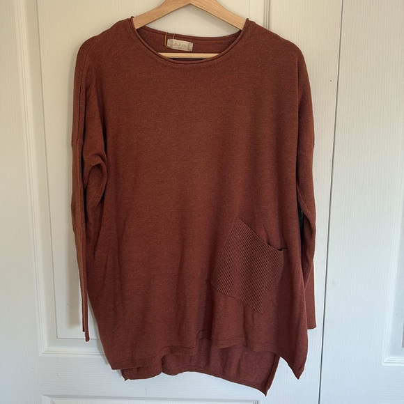 NWOT Altar’d State Burnt Orange Sweater - Picture 3 of 4